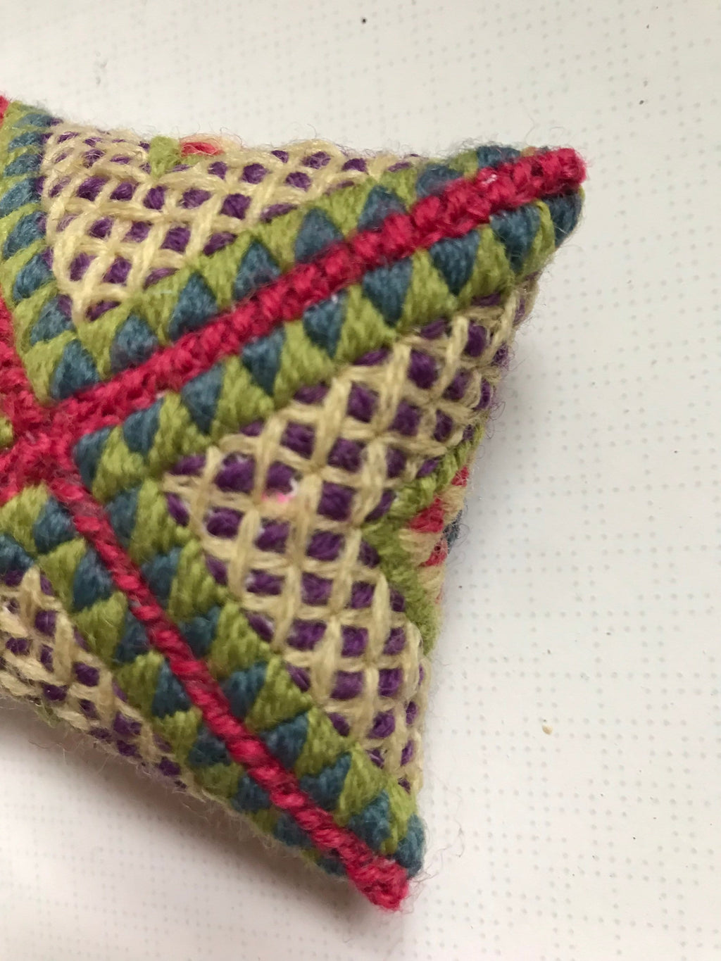 Tapestry Pincushion Kit: Appletons Wool Needlepoint Embroidery