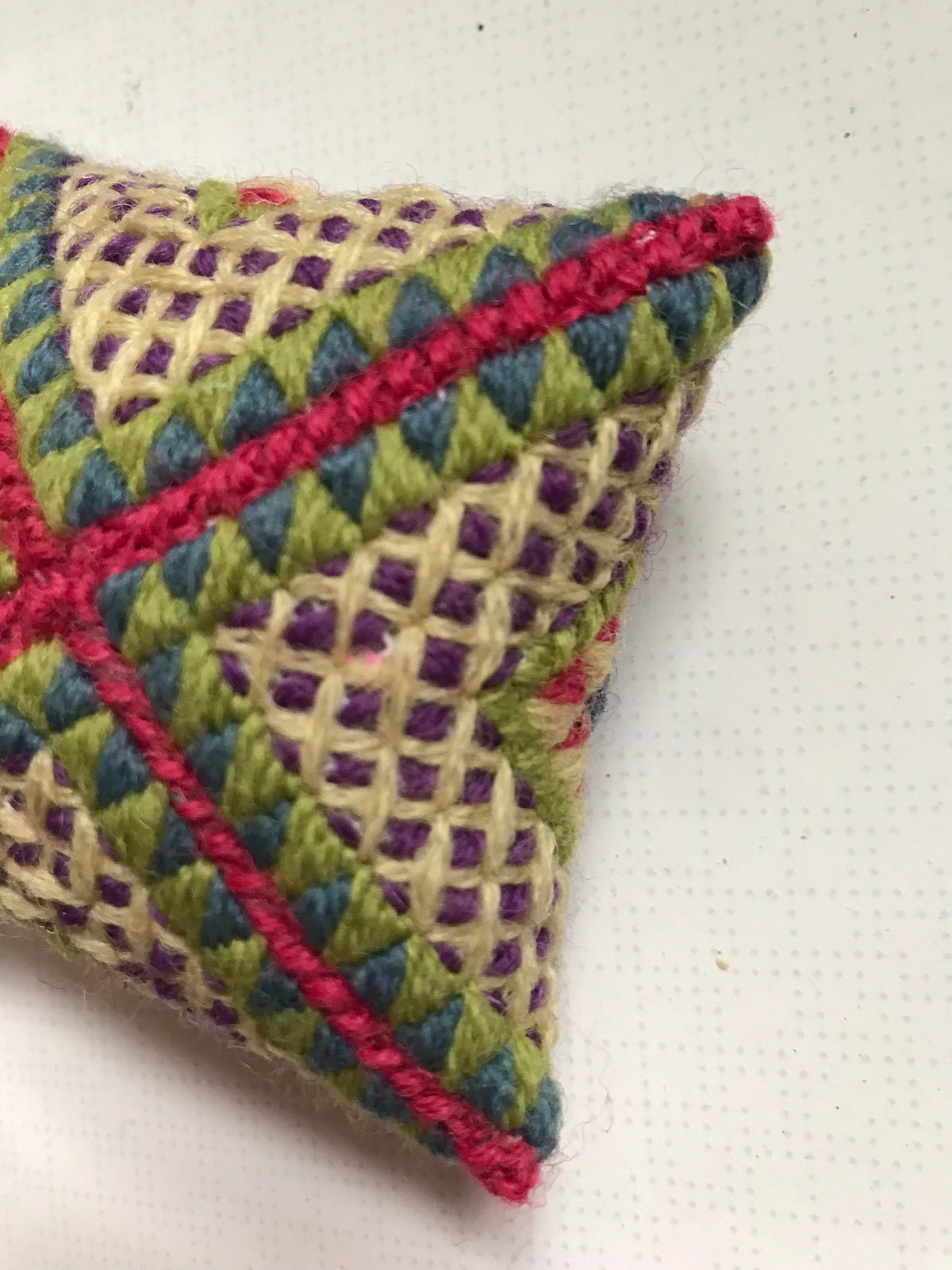 Tapestry Pincushion Kit: Appletons Wool Needlepoint Embroidery